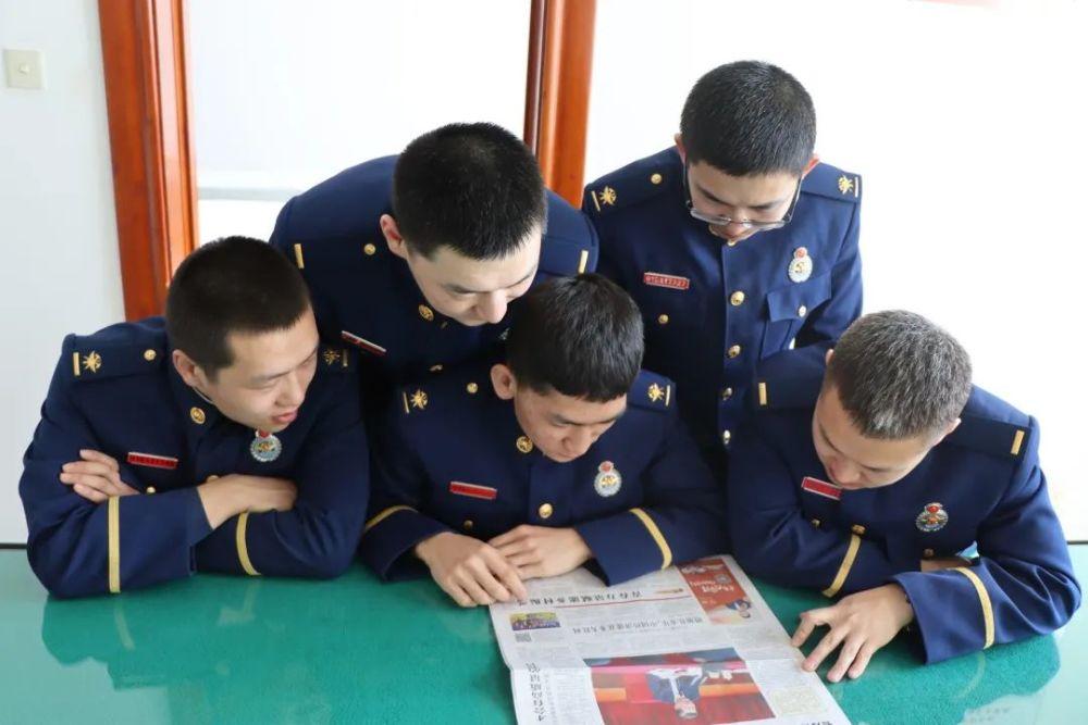 沪江开心词场