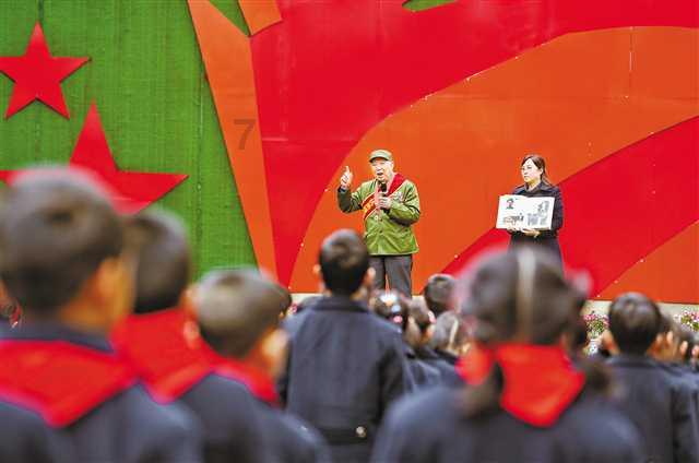 铁马鞭冬天黄叶掉叶怎么回事？