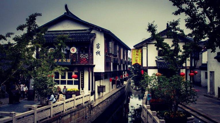 虫虫助手下载