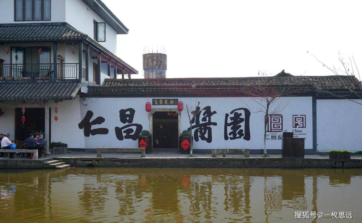 小猫钓鱼游戏龙王版有船